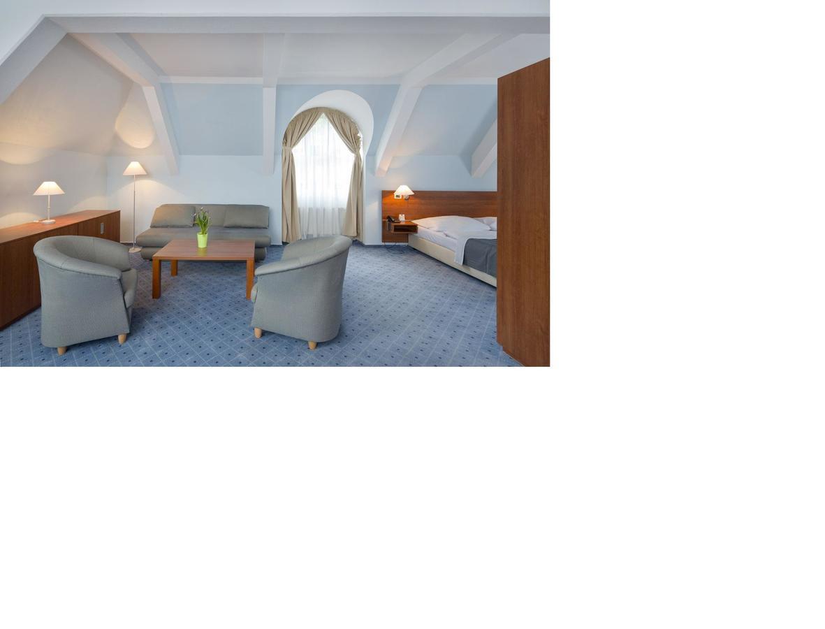 Hotel Na Zamecku Prag